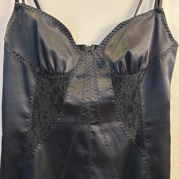 D&G dress. Size 46 US 10. Excellent condition. - Picture 2 of 8